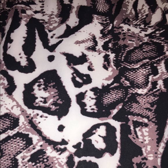 Fitted Pencil Skirt - Nicki Minaj - Picture 7 of 8